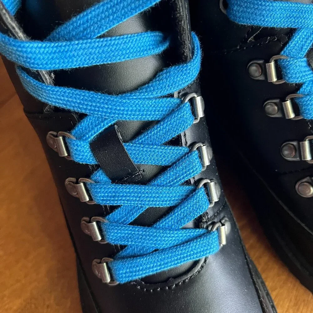 Gap black boots with blue laces 1 NWT
